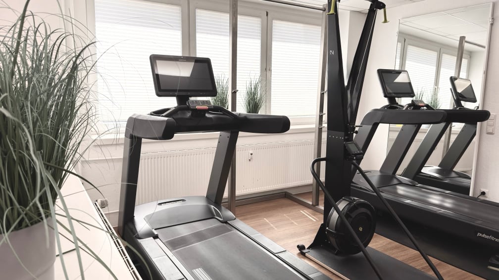 Ausdauertraining an Cardio-Geräten in der Praxis Reha Pro Med
